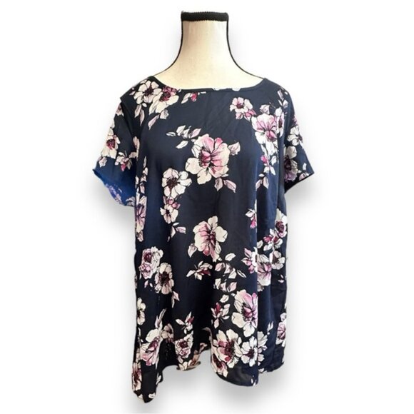 Women’s torrid 2 Navy Floral Print Georgette Pleated Back Top 18 20 2X XXL - Picture 3 of 11